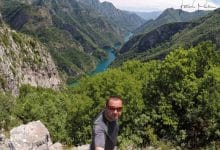 Njihuni me Fationin, djalin që është kthyer në MARKE për thesaret e panjohura të Shqipërisë (NJE UDHETIM NE GJIRIN E GRAMES)