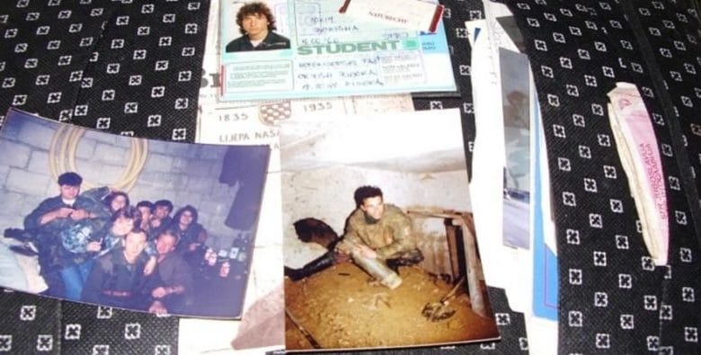 Historia e një të riu shqiptar që iu bashkua luftës së kroatëve dhe një çantë e çuditshme e fshehur prej tij