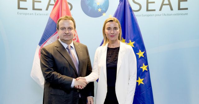 Përplasje për Kosovën në Helsinki, Mogherini ia kthen keq Daçiqit Përplasje për Kosovën në Helsinki, Mogherini ia kthen keq Daçiqit