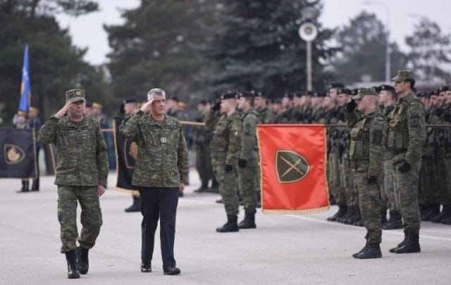 Ushtria e Kosovës përballet me betejë të vështirë, paralajmërojnë ekspertët Ushtria e Kosovës përballet me betejë të vështirë, paralajmërojnë ekspertët