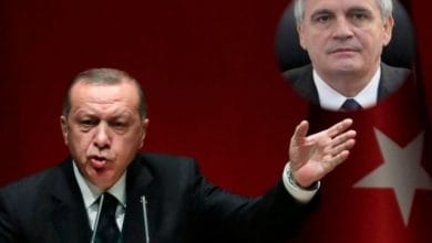 Turqia në ‘luftë’ me ambasadorin e Kosovës për memorialin turk në Tiranë Turqia në ‘luftë’ me ambasadorin e Kosovës për memorialin turk në Tiranë