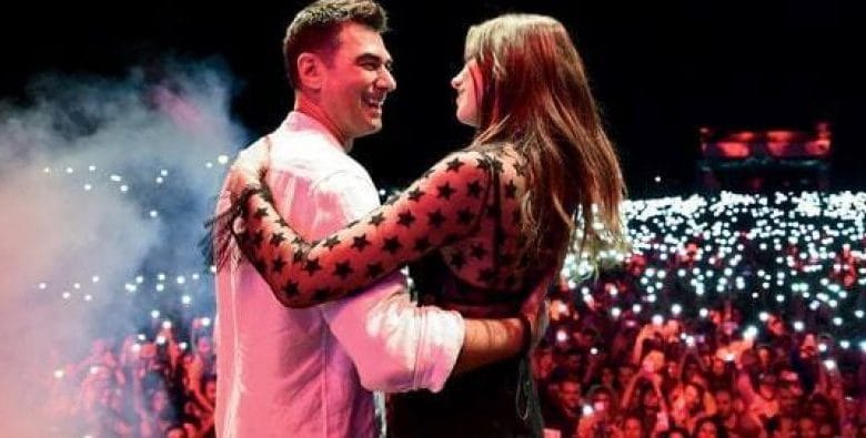 Akademi arti në Kosovë, Dua Lipa dhuron 150 mijë euro Akademi arti në Kosovë, Dua Lipa dhuron 150 mijë euro