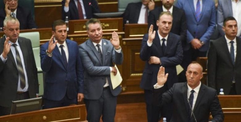 Tani në Kosovë të gjithë kanë frikë të bëhen kryeministër Tani në Kosovë të gjithë kanë frikë të bëhen kryeministër