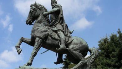 Tuzi bëhet me përmendore të Skënderbeut Tuzi bëhet me përmendore të Skënderbeut