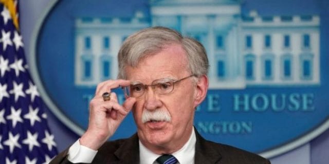 Eksperti amerikan: Pompeo nuk foli sikur Boltoni për finalen Kosovë-Serbi, kjo është gjë e mirë Eksperti amerikan: Pompeo nuk foli sikur Boltoni për finalen Kosovë-Serbi, kjo është gjë e mirë