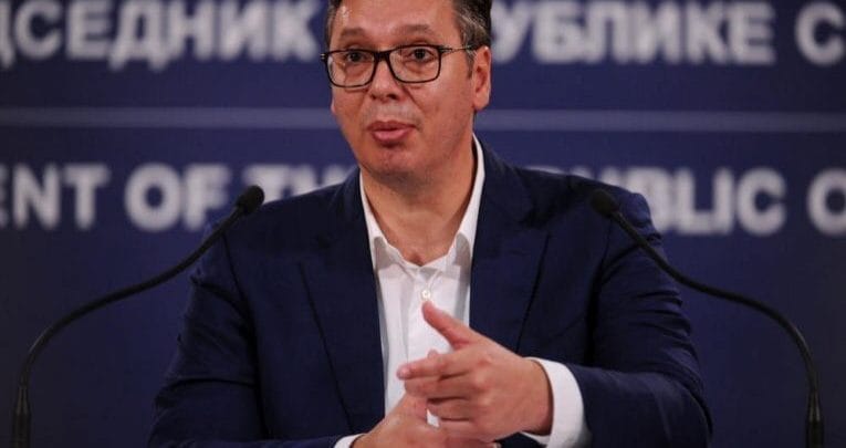 Vuçiç u flet serbëve për shqiptarët: Uashingtoni “Meka” dhe “Medina” e tyre Vuçiç u flet serbëve për shqiptarët: Uashingtoni “Meka” dhe “Medina” e tyre