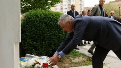 “S’do lejojmë që gjenocidi serb në Kosovë të harrohet dhe të kalojë i pandëshkuar” “S’do lejojmë që gjenocidi serb në Kosovë të harrohet dhe të kalojë i pandëshkuar”