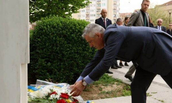 “S’do lejojmë që gjenocidi serb në Kosovë të harrohet dhe të kalojë i pandëshkuar” “S’do lejojmë që gjenocidi serb në Kosovë të harrohet dhe të kalojë i pandëshkuar”
