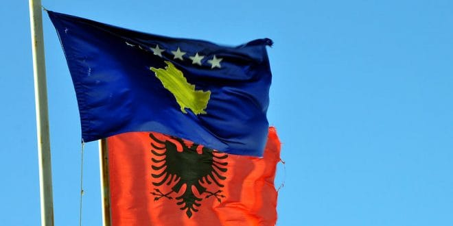 Konfirmimi nga ministri: Në gusht nisin të gjitha fluturimet Kosovë-Shqipëri