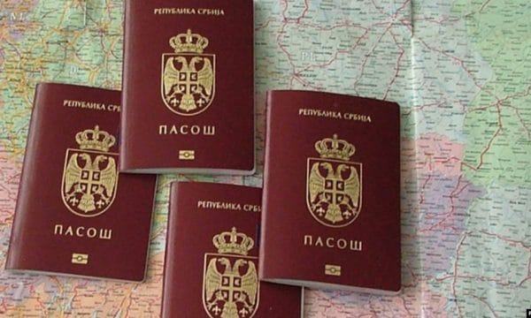 Kosova nuk e njeh pasaportën serbe, si do t’ia bëjnë shqiptarët e Luginës