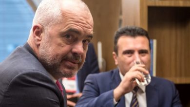 Maqedonia e Veriut “stërkëmbësh” Shqipërisë për negociatat, fut në lojë Bullgarinë