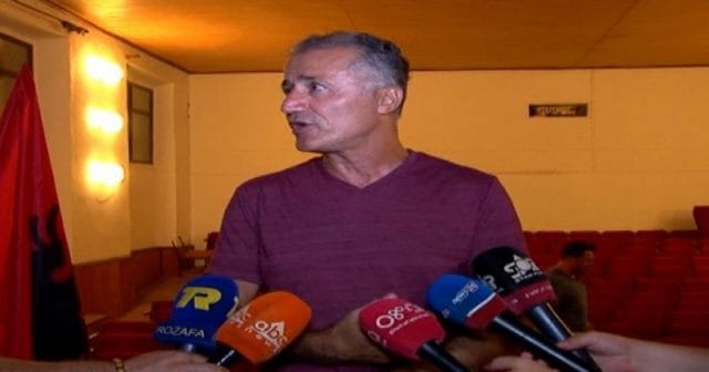 Si 650 shqiptarë të Malit të Zi refuzuan të ishin ushtarë të Millosheviçit Si 650 shqiptarë të Malit të Zi refuzuan të ishin ushtarë të Millosheviçit