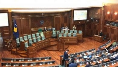 Asnjë kryeministër nuk e ka mbaruar mandatin në Kosovë