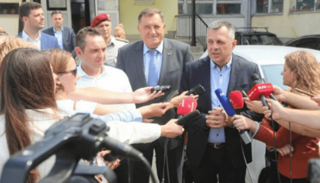 Vulin: Çështja e shqiptarëve s’mund të zgjidhet pa u zgjidhur çështja e serbëve Vulin: Çështja e shqiptarëve s’mund të zgjidhet pa u zgjidhur çështja e serbëve
