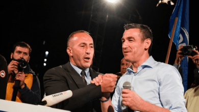Haradinaj sulmon ashpër Veselin: Kush me luftu korrupsionin? Ata janë të paguximshëm dhe servilë Haradinaj sulmon ashpër Veselin: Kush me luftu korrupsionin? Ata janë të paguximshëm dhe servilë