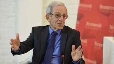 A mund t’i tërheqë SHBA në të ardhmen trupat edhe nga Kosova? Flet profesori amerikan Serwer A mund t’i tërheqë SHBA në të ardhmen trupat edhe nga Kosova? Flet profesori amerikan Serwer