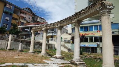 REPORTAZHI: Pushimet e disa vajzave ruse në Durrës dhe si e shohin ato Shqipërinë
