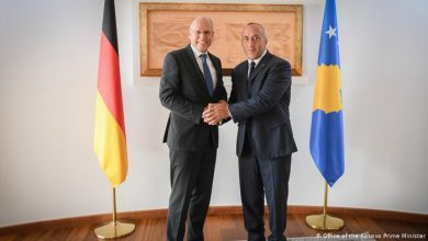 Korrigjimi i kufijve/ Deputeti i Merkel kundër: Është e dëmshme! Korrigjimi i kufijve/ Deputeti i Merkel kundër: Është e dëmshme!