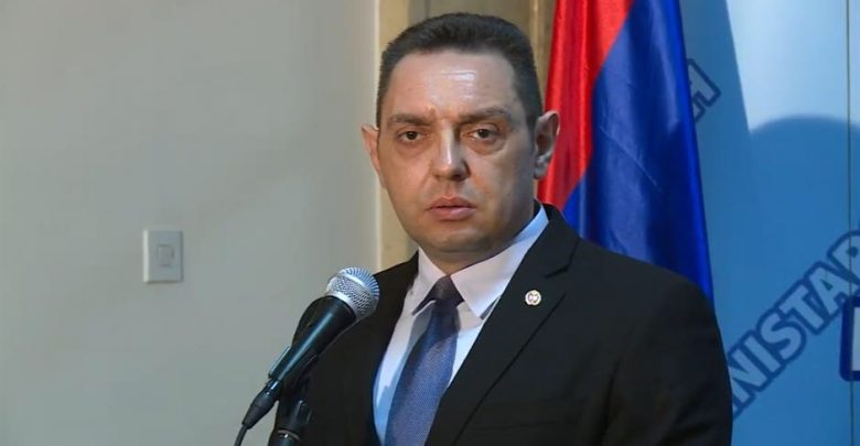 Vulin e ka gjetur zgjidhjen e problemeve mes Serbisë dhe Kosovës Vulin e ka gjetur zgjidhjen e problemeve mes Serbisë dhe Kosovës