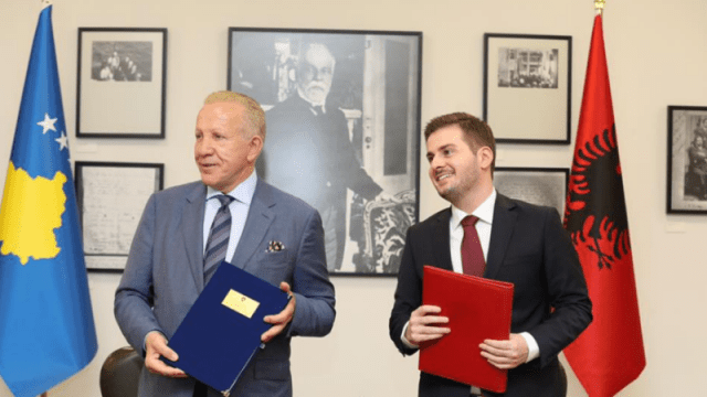 Fushata zgjedhore në Kosovë, rrezikon unifikimin diplomatik me Shqipërinë Fushata zgjedhore në Kosovë, rrezikon unifikimin diplomatik me Shqipërinë