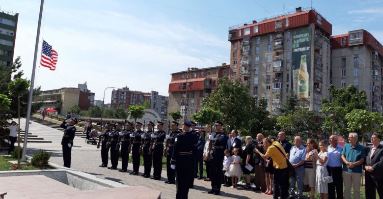 Kosova përjetësisht mike e Amerikës Kosova përjetësisht mike e Amerikës