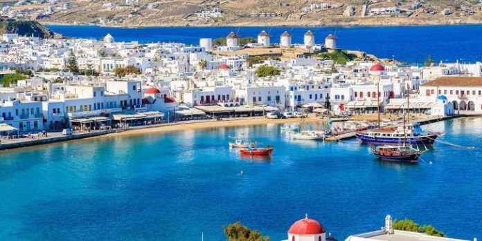 Banka e Shqipërisë: Rreth 700 milionë euro u shpenzuan nga shqiptarët për turizëm jashtë vendit Banka e Shqipërisë: Rreth 700 milionë euro u shpenzuan nga shqiptarët për turizëm jashtë vendit