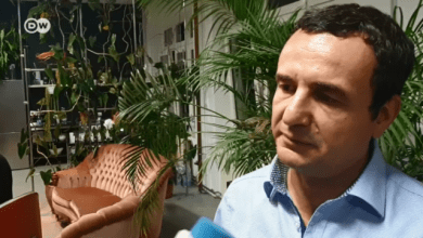 Kurti: Flamurin dhe himnin e Kosovës do t’i respektoj edhe si kryeministër Kurti: Flamurin dhe himnin e Kosovës do t’i respektoj edhe si kryeministër