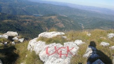UÇK ‘shfaqet’ në veri, Lista Serbe kërkon reagimin e KFOR’it dhe policisë