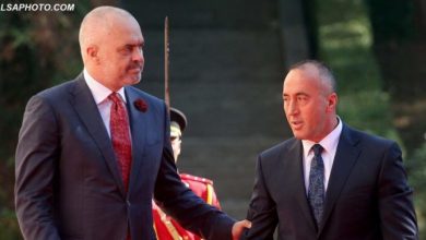 Haradinaj: Kompania që i bën fushatën Vuçiçit ka punuar edhe për Edi Ramën Haradinaj: Kompania që i bën fushatën Vuçiçit ka punuar edhe për Edi Ramën