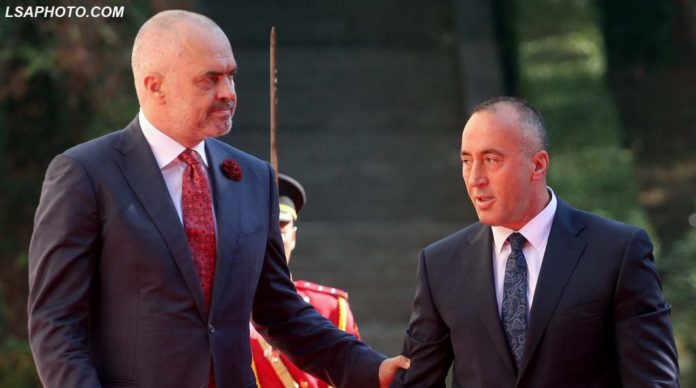 Haradinaj: Kompania që i bën fushatën Vuçiçit ka punuar edhe për Edi Ramën Haradinaj: Kompania që i bën fushatën Vuçiçit ka punuar edhe për Edi Ramën