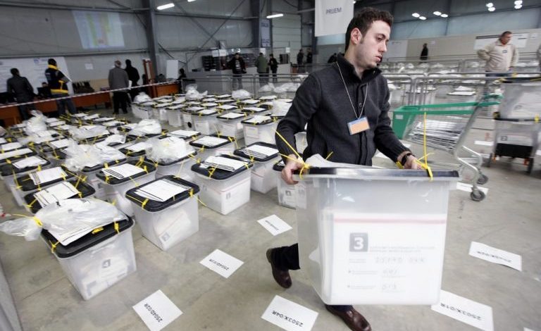 Procesi i numërimit të votave drejt fundit, LVV-ja e para me 200 mijë vota Procesi i numërimit të votave drejt fundit, LVV-ja e para me 200 mijë vota