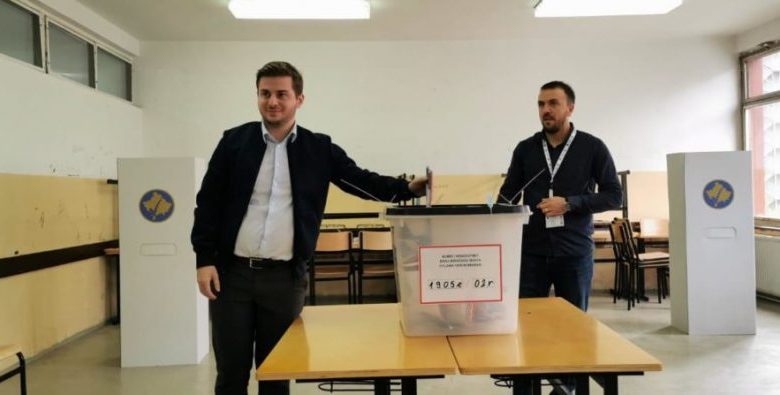 Me dy pasaporta, Cakaj voton në Kosovë: Nuk më shqetëson Beogradi