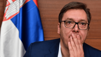 Vucic i zhgënjyer me BE, kërkon garanci rreth bisedimeve me Prishtinën: Në Serbi jetojnë njerëz jo ‘klikerë’ Vucic i zhgënjyer me BE, kërkon garanci rreth bisedimeve me Prishtinën: Në Serbi jetojnë njerëz jo ‘klikerë’