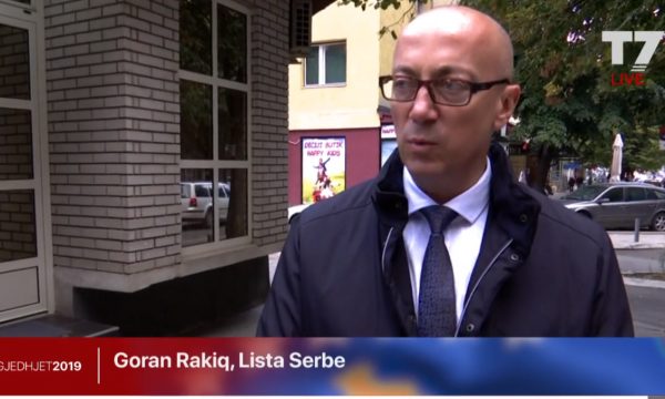 Zgjedhjet në Kosovë/ Vjen incidenti i parë, përplasen komisionerët në Veri Zgjedhjet në Kosovë/ Vjen incidenti i parë, përplasen komisionerët në Veri