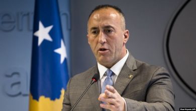 Taksa serbe që solli zgjedhjet, Dorëheqja e Haradinajt para se të shkonte në Hagë Taksa serbe që solli zgjedhjet, Dorëheqja e Haradinajt para se të shkonte në Hagë
