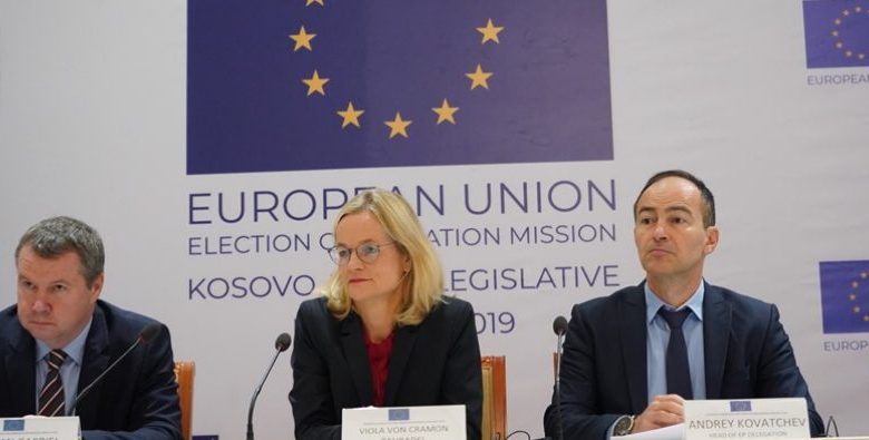 Vëzhguesit e BE: Zgjedhjet e 6 tetorit demokratike, përjashtim vendet ku jetojnë serbët Vëzhguesit e BE: Zgjedhjet e 6 tetorit demokratike, përjashtim vendet ku jetojnë serbët
