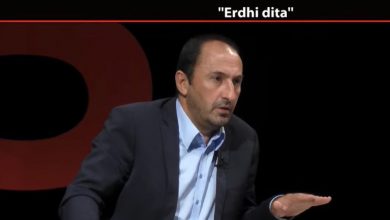 Aliu i ‘VV’: Jo taksë,me Serbinë do flasim ndryshe! S’e duam flamurin kosovar, do punojmë për bashkimin kombëtar Aliu i ‘VV’: Jo taksë,me Serbinë do flasim ndryshe! S’e duam flamurin kosovar, do punojmë për bashkimin kombëtar