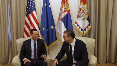Richard Grenell në Beograd, vëmendje për bisedimet me Kosovën Richard Grenell në Beograd, vëmendje për bisedimet me Kosovën