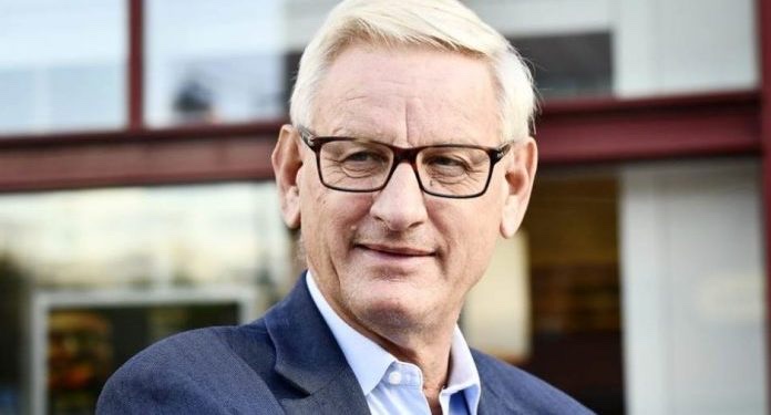 Aktakuza ndaj Thaçit, Bildt: Ky është fundi i takimit të planifikuar në Shtëpinë e Bardhë Aktakuza ndaj Thaçit, Bildt: Ky është fundi i takimit të planifikuar në Shtëpinë e Bardhë