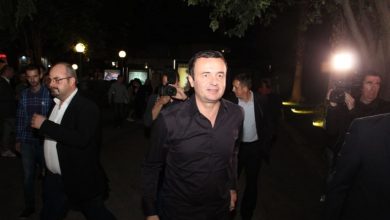 Albin Kurti vjen në Tiranë për të festuar fitoren: Padrejtësi që nuk u hapën negociatat në Shqipëri Albin Kurti vjen në Tiranë për të festuar fitoren: Padrejtësi që nuk u hapën negociatat në Shqipëri