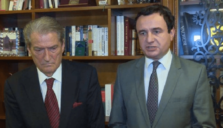 Sali Berisha për Albin Kurtin: Është një ‘kafshë politike’ Sali Berisha për Albin Kurtin: Është një ‘kafshë politike’