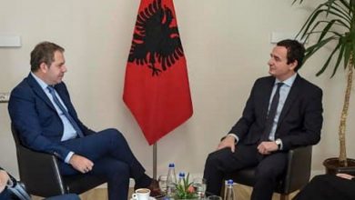 Kurti tregon se çka duhet të kemi të përbashkët me Shqipërinë Kurti tregon se çka duhet të kemi të përbashkët me Shqipërinë