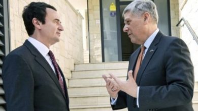 Kurti me Kosnett: Me serbët nuk do vonohemi, por as do nxitohemi Kurti me Kosnett: Me serbët nuk do vonohemi, por as do nxitohemi