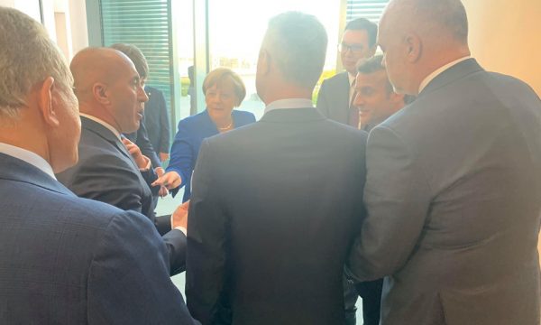 “Rama bënte gjeste joserioze”, këshilltarja e Haradinajt: Ç’ndodhi në Samitin e Berlinit “Rama bënte gjeste joserioze”, këshilltarja e Haradinajt: Ç’ndodhi në Samitin e Berlinit