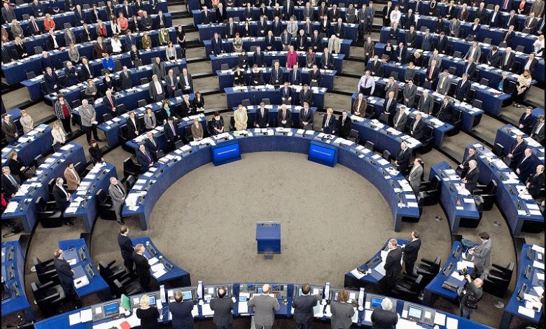 A do ta ketë Kosova fatin e njëjtë si Shqipëria dhe Maqedonia e Veriut për në BE