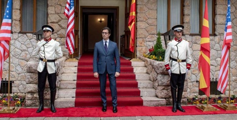 Pendarovski i drejtohet SHBA-ve në shqip: Faleminderit për ratifikimin e anëtarësimit në NATO Pendarovski i drejtohet SHBA-ve në shqip: Faleminderit për ratifikimin e anëtarësimit në NATO