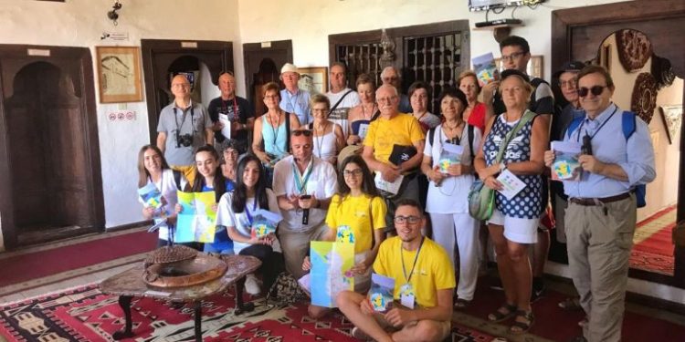 Bum turistësh të huaj vizituan Shqipërinë në 9 muaj, kryesojnë zviceranët Bum turistësh të huaj vizituan Shqipërinë në 9 muaj, kryesojnë zviceranët