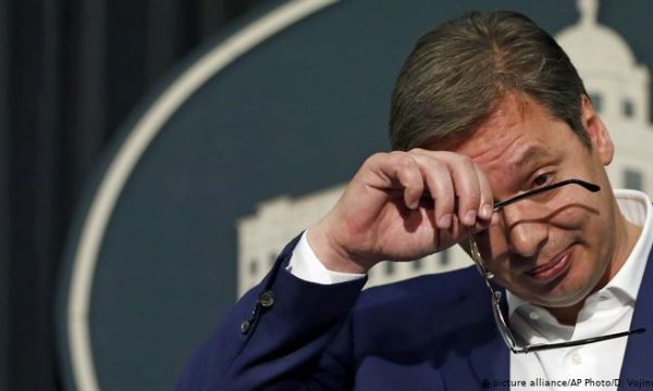 Vuçiç: Kam frikë, Albin Kurti tri herë më i vështirë se Haradinaj e Thaçi Vuçiç: Kam frikë, Albin Kurti tri herë më i vështirë se Haradinaj e Thaçi