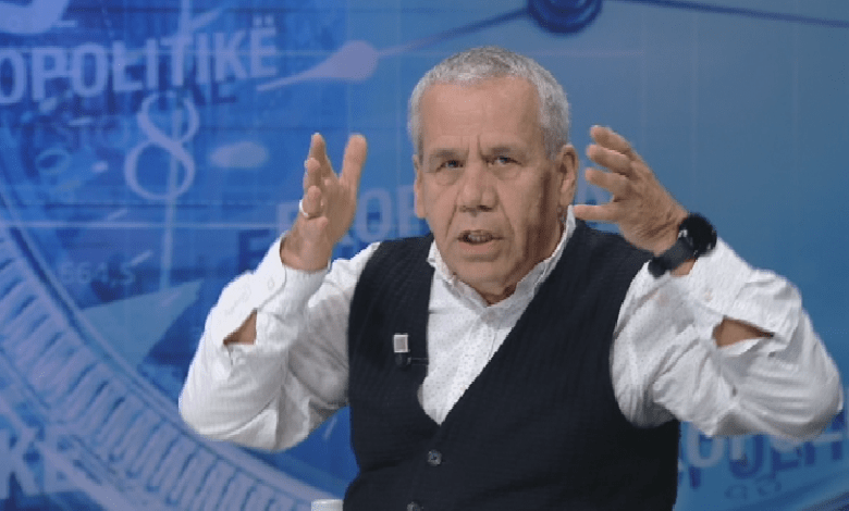 Kim Mehmeti: Le të çmendet Albin Kurti, Rama e ka detyrë t’i qendrojë në krah Kim Mehmeti: Le të çmendet Albin Kurti, Rama e ka detyrë t’i qendrojë në krah