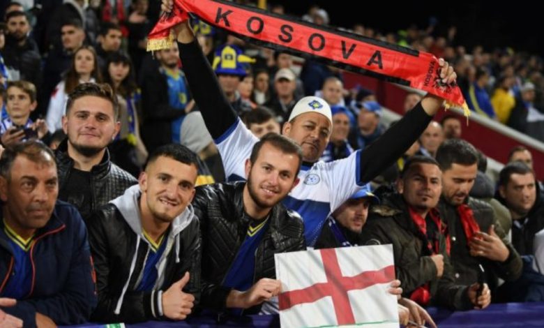 Kosova në Angli u kërkua në internet më shumë në ndeshjet e futbollit se sa kur e shpalli pavarësinë Kosova në Angli u kërkua në internet më shumë në ndeshjet e futbollit se sa kur e shpalli pavarësinë
